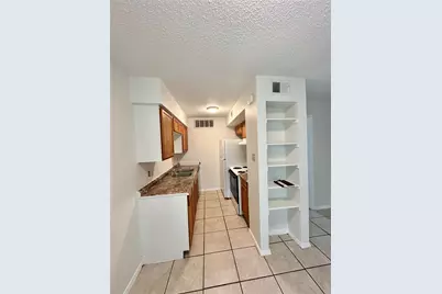 4322 Gillis Street #105, Austin, TX 78745 - Photo 9