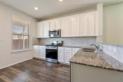 420 Bella Luna Way, Liberty Hill, TX 78642 - Photo 7