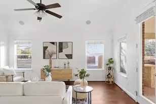 13600 Hymeadow Cir, Austin, TX 78729 - Photo 11