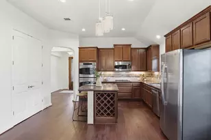 13600 Hymeadow Cir, Austin, TX 78729 - Photo 7