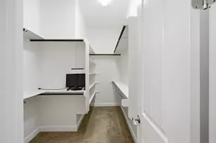 13600 Hymeadow Cir, Austin, TX 78729 - Photo 23