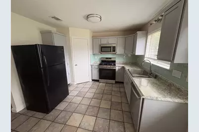 3800 Tattershall Lane, Austin, TX 78727 - Photo 9