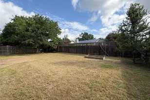 3800 Tattershall Ln, Austin, TX 78727 - Photo 27