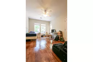 308 E 32nd St, Austin, TX 78705 - Photo 17