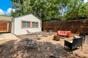 308 E 32nd St, Austin, TX 78705 - Photo 31