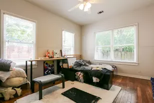 308 E 32nd St, Austin, TX 78705 - Photo 9