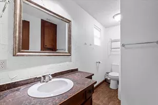 502 Grace Ln, Austin, TX 78746 - Photo 15