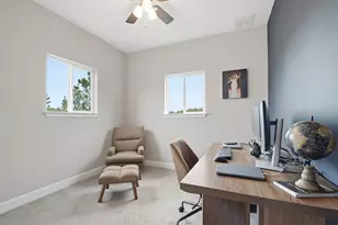 104 Kahalulu Dr, Bastrop, TX 78602 - Photo 19