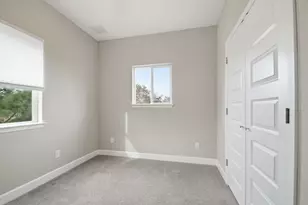 104 Kahalulu Dr, Bastrop, TX 78602 - Photo 21