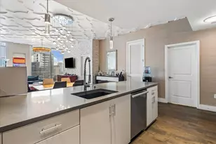 360 Nueces St, Austin, TX 78701 - Photo 9
