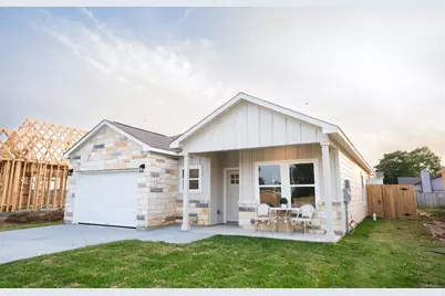 307 String Prairie Way, Smithville, TX 78957 - Photo 1