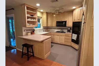 11303 Oakwood Drive, Austin, TX 78753 - Photo 7