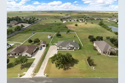 111 Lookout Circle, Hutto, TX 78634 - Photo 31
