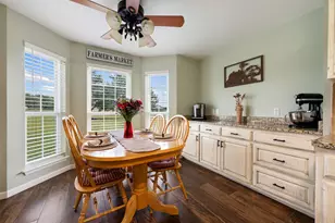 111 Lookout Cir, Hutto, TX 78634 - Photo 11