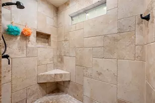 111 Lookout Cir, Hutto, TX 78634 - Photo 19