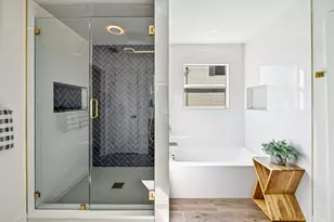 11837 Eubank Dr, Austin, TX 78758 - Photo 15