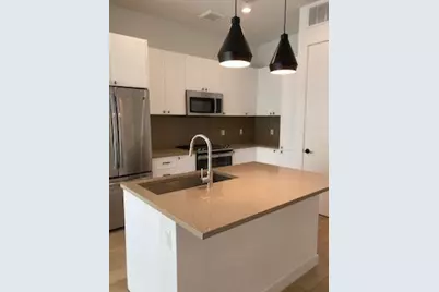 800 Embassy Drive #326, Austin, TX 78702 - Photo 3