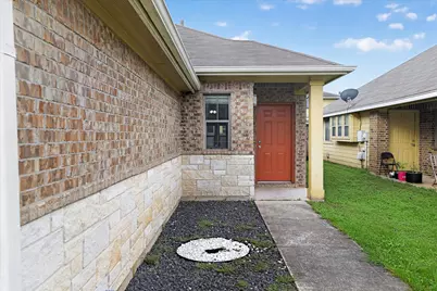 15111 Parrish Lane, Austin, TX 78725 - Photo 3