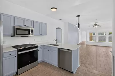 15111 Parrish Lane, Austin, TX 78725 - Photo 13
