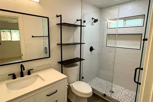 5002 Glencoe Cir, Austin, TX 78745 - Photo 23