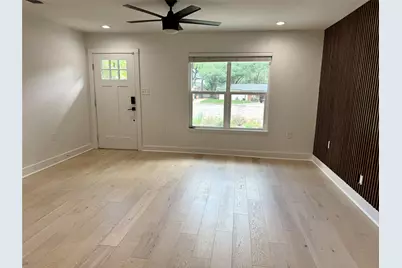 5002 Glencoe Circle, Austin, TX 78745 - Photo 9