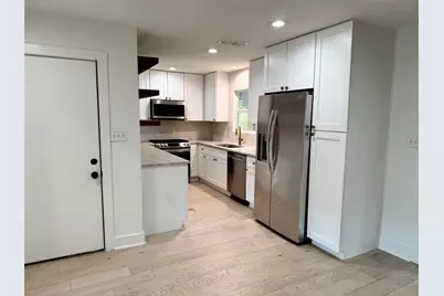 5002 Glencoe Circle, Austin, TX 78745 - Photo 11