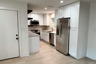 5002 Glencoe Cir, Austin, TX 78745 - Photo 11
