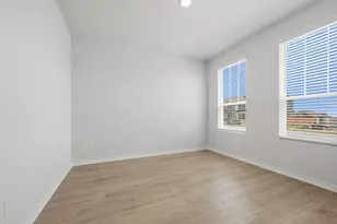 245 Leeland Dr, Liberty Hill, TX 78642 - Photo 5
