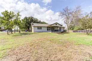 401 N River Oaks Dr, Burnet, TX 78611 - Photo 33