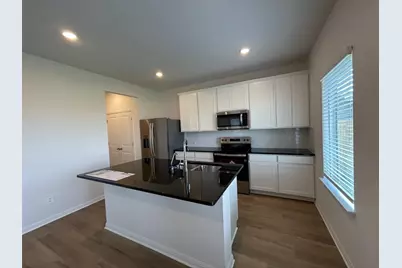 129 Honey Bee Road, Jarrell, TX 76537 - Photo 7