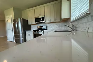 17502D Bay Skipper Dr, Pflugerville, TX 78660 - Photo 11