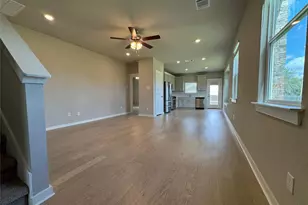 17502D Bay Skipper Dr, Pflugerville, TX 78660 - Photo 3