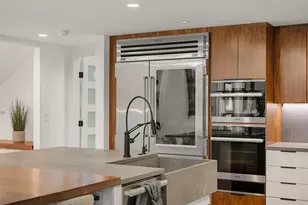 5804 Highland Pass, Austin, TX 78731 - Photo 11