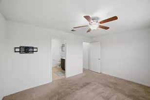 107 Millers Loop, Jarrell, TX 76537 - Photo 21