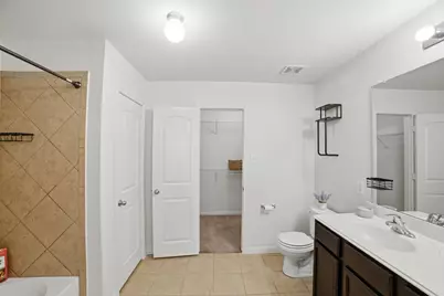 107 Millers Loop, Jarrell, TX 76537 - Photo 19