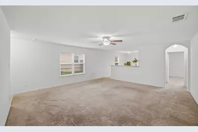 107 Millers Loop, Jarrell, TX 76537 - Photo 17