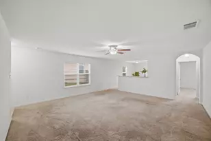 107 Millers Loop, Jarrell, TX 76537 - Photo 17