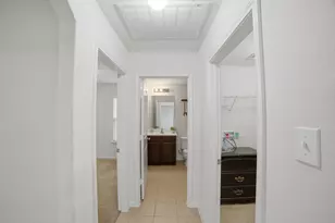 107 Millers Loop, Jarrell, TX 76537 - Photo 25