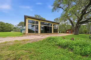 169 Ann Powell Rd, Smithville, TX 78957 - Photo 3