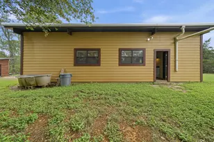 169 Ann Powell Rd, Smithville, TX 78957 - Photo 21