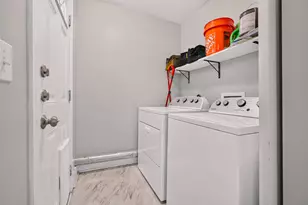 1403 Clifford Ave, Austin, TX 78702 - Photo 25