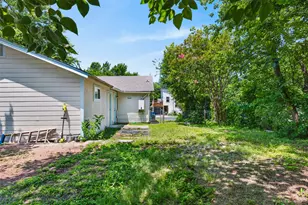 1403 Clifford Ave, Austin, TX 78702 - Photo 39