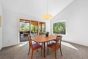 3907 Cresthill Dr, Austin, TX 78731 - Photo 5