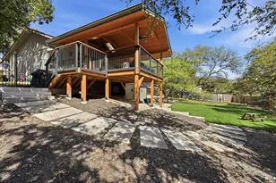 3907 Cresthill Dr, Austin, TX 78731 - Photo 19