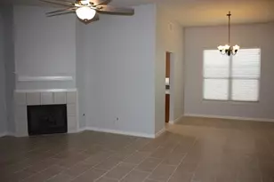 8104 Hawick Dr, Round Rock, TX 78681 - Photo 7