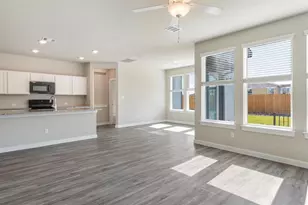20105 Park Strip St, Lago Vista, TX 78645 - Photo 7