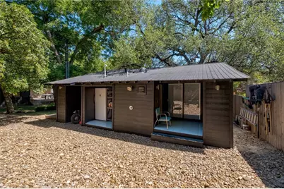503 E Live Oak St, Austin, TX 78704 - Photo 21