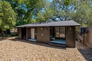 503 E Live Oak St, Austin, TX 78704 - Photo 21