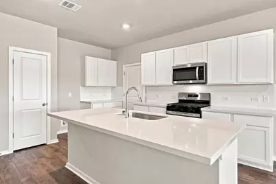 149 Ayres Horn, Cedar Creek, TX 78612 - Photo 9