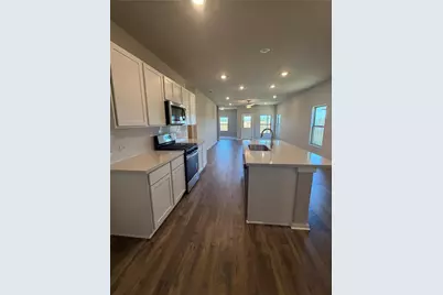 149 Ayres Horn, Cedar Creek, TX 78612 - Photo 7